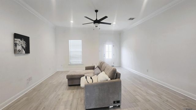 9232 Asoka Ave, Baton Rouge, LA 70810