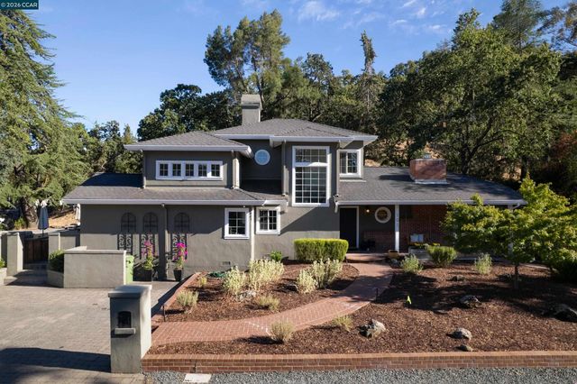 101 La Bolsa Rd, Walnut Creek, CA 94598