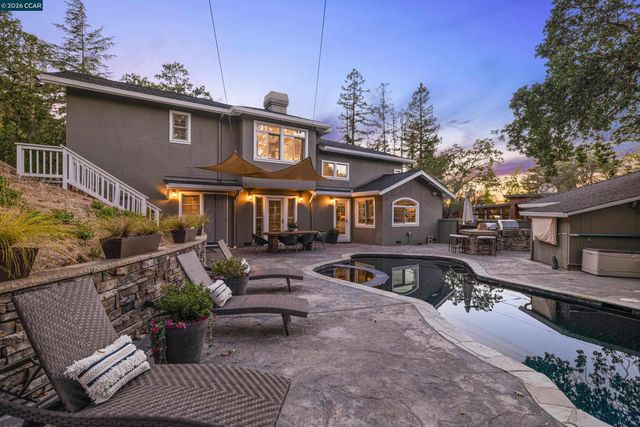 101 La Bolsa Rd, Walnut Creek, CA 94598