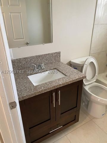 2416 NW 79th Ter 2418, Miami, FL 33147
