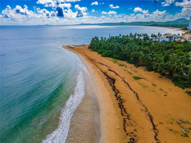 707 OCEAN DRIVE A-4, Luquillo, PR 00773