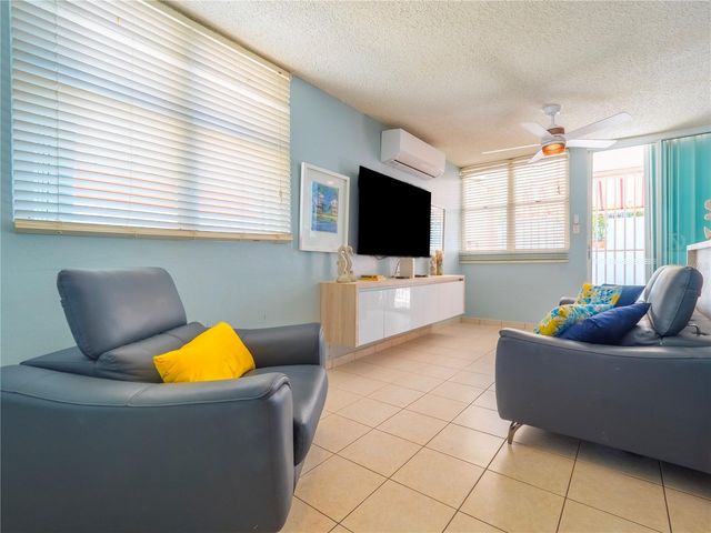 707 OCEAN DRIVE A-4, Luquillo, PR 00773