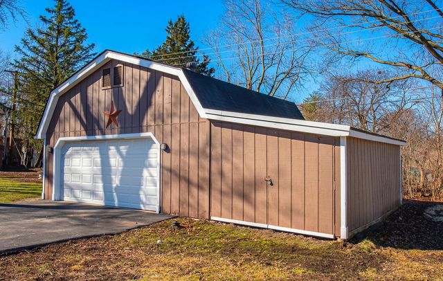 5536 Howard Avenue, La Grange Highlands, IL 60525