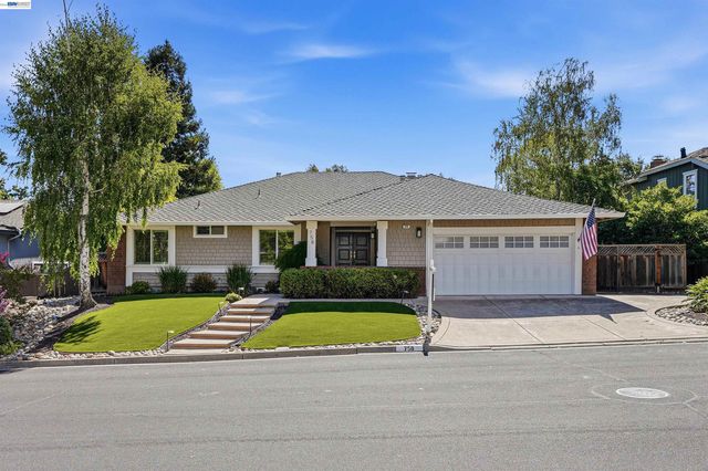 758 Highbridge Ln, Danville, CA 94526
