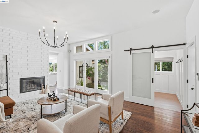 758 Highbridge Ln, Danville, CA 94526