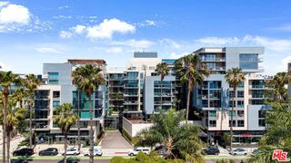 1755 Ocean Avenue 303, Santa Monica, CA 90401