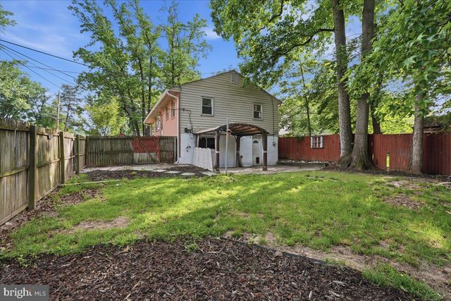 11410 CAROLINE AVE, Beltsville, MD 20705