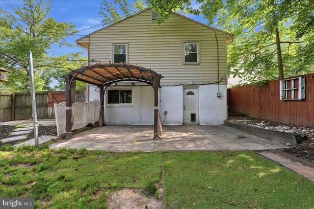 11410 CAROLINE AVE, Beltsville, MD 20705