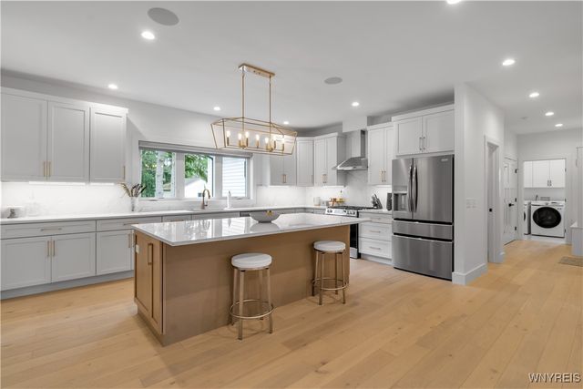 809 Casey Road, Amherst, NY 14051