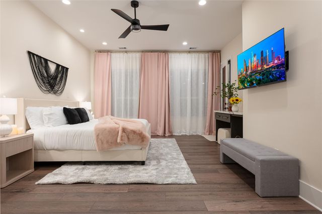 917 Thompson Street, Houston, TX 77007