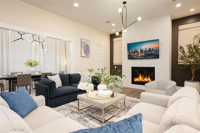 917 Thompson Street, Houston, TX 77007
