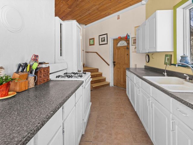 298 Biddle Road, Lincoln, VT 05443