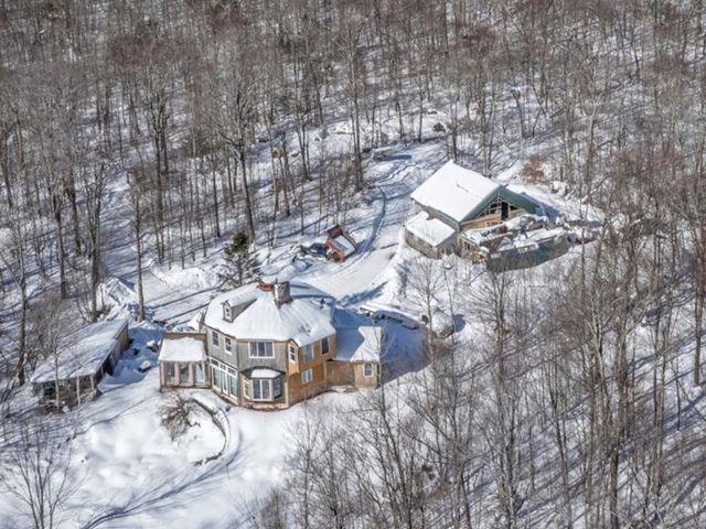298 Biddle Road, Lincoln, VT 05443