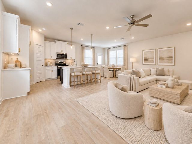 1115 Santee Court, Rosharon, TX 77583