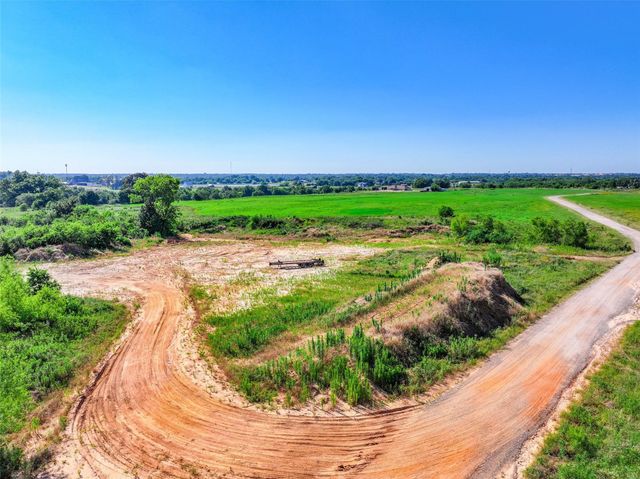 3238 E HWY 11, Sulphur Springs, TX 75494