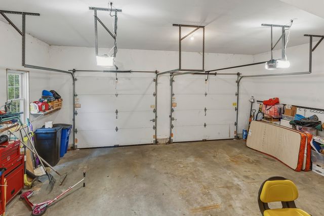 24 Heritage Drive, Berwick, ME 03901