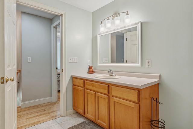24 Heritage Drive, Berwick, ME 03901