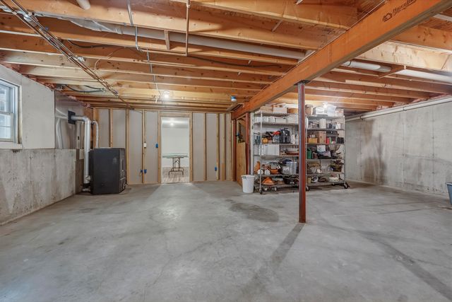 24 Heritage Drive, Berwick, ME 03901