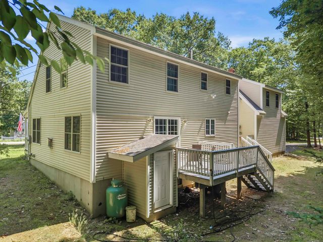 24 Heritage Drive, Berwick, ME 03901