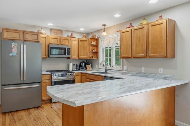 24 Heritage Drive, Berwick, ME 03901