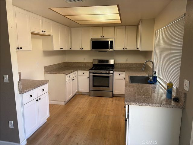 3527 Lake Crest, Lake Elsinore, CA 92530