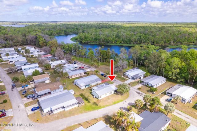 143 BAYOU Drive, Satsuma, FL 32189