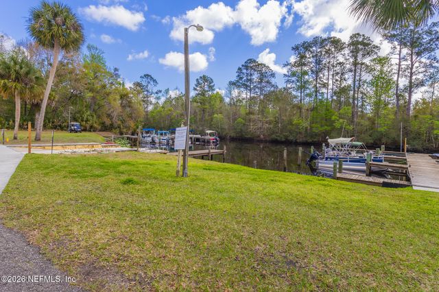 143 BAYOU Drive, Satsuma, FL 32189