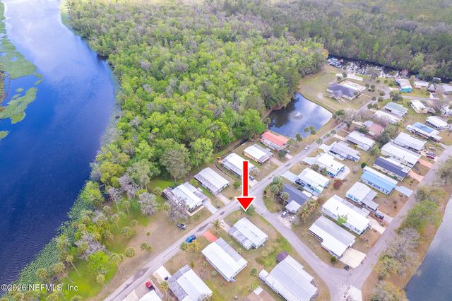 143 BAYOU Drive, Satsuma, FL 32189
