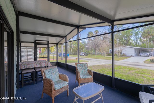 143 BAYOU Drive, Satsuma, FL 32189