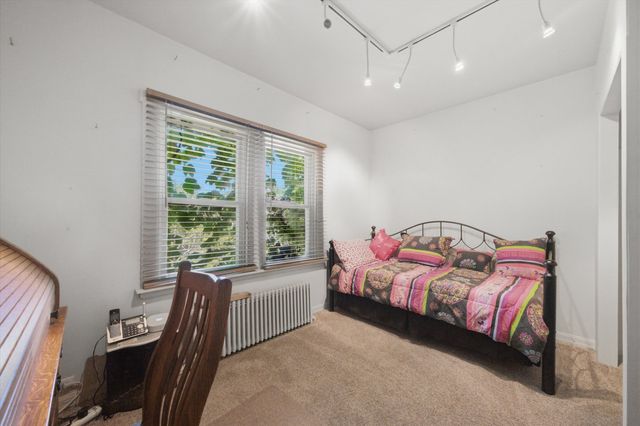3044 N Octavia Avenue, Chicago, IL 60707