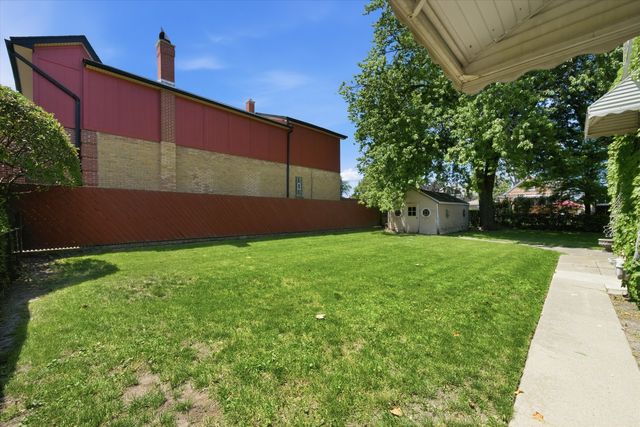 3044 N Octavia Avenue, Chicago, IL 60707