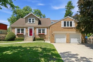 3044 N Octavia Avenue, Chicago, IL 60707
