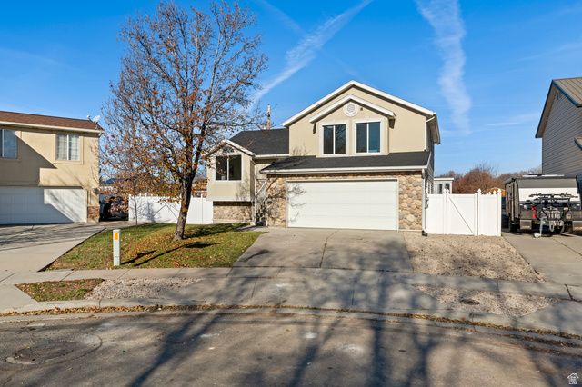 1722 W JOUST CT, Salt Lake City, UT 84116