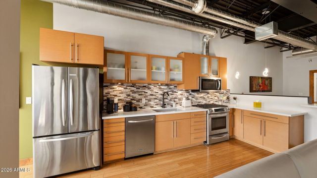 4020 N SCOTTSDALE Road 2004, Scottsdale, AZ 85251