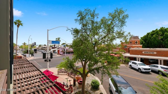 4020 N SCOTTSDALE Road 2004, Scottsdale, AZ 85251