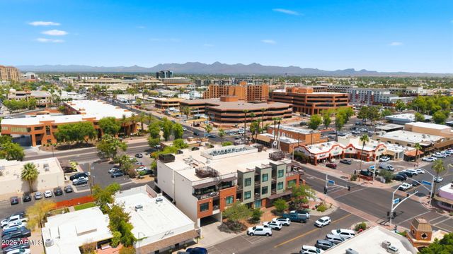 4020 N SCOTTSDALE Road 2004, Scottsdale, AZ 85251