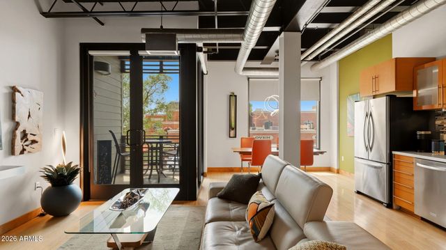 4020 N SCOTTSDALE Road 2004, Scottsdale, AZ 85251