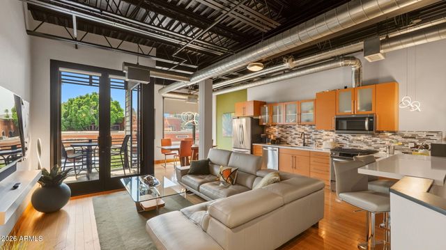4020 N SCOTTSDALE Road 2004, Scottsdale, AZ 85251