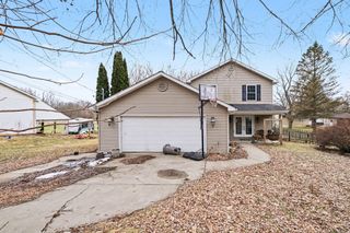 4444 Meadowbrook Dr Drive, Flint, MI 48506