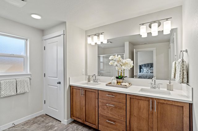 3099 Mt. Thielsen Drive 66, Medford, OR 97504