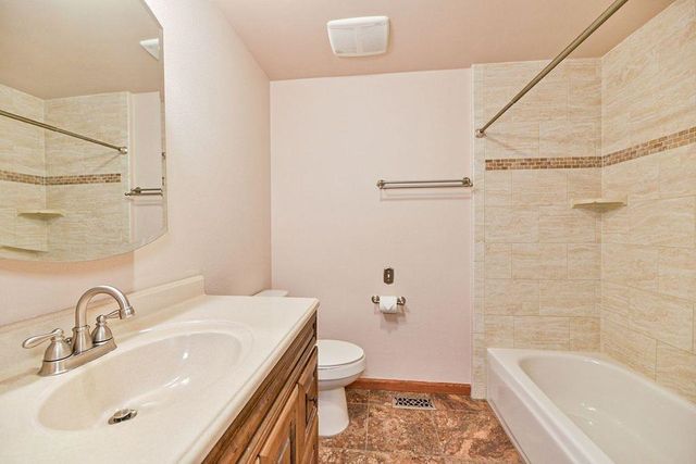 6915 W JOHANNSEN Ave, Nine Mile Falls, WA 99026