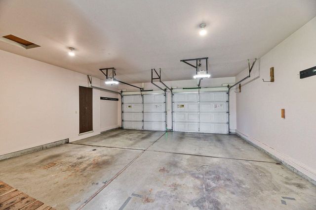 6915 W JOHANNSEN Ave, Nine Mile Falls, WA 99026