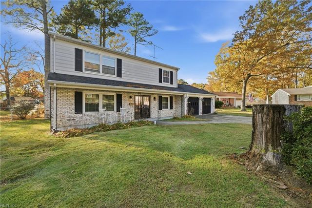 205 Orkney PL, Newport News, VA 23608