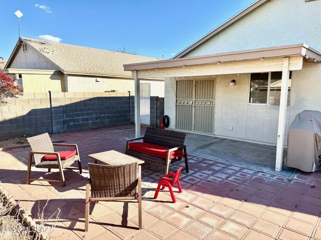 6433 E Mary Drive, Tucson, AZ 85730