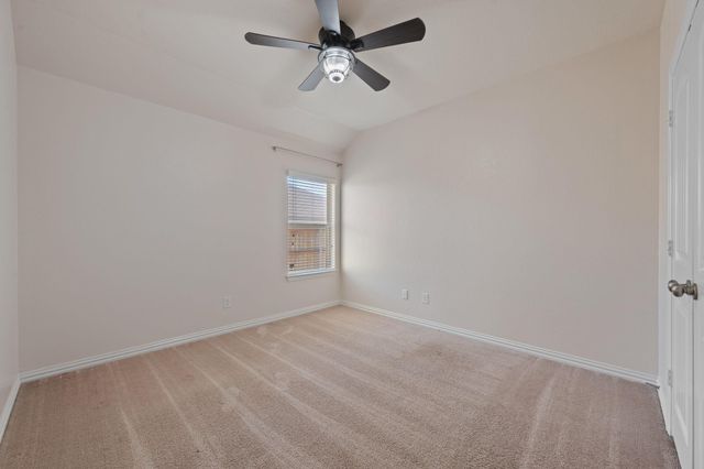 1024 Wolcott DR, Leander, TX 78641