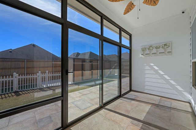 1024 Wolcott DR, Leander, TX 78641