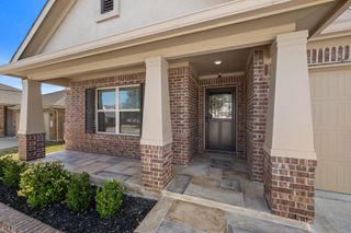 1024 Wolcott DR, Leander, TX 78641