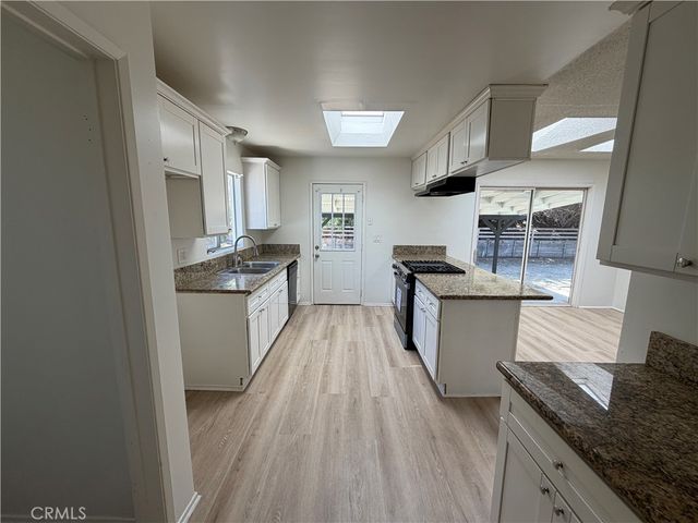 2204 Calle Tortuosa, San Diego, CA 92139