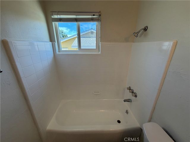 2204 Calle Tortuosa, San Diego, CA 92139