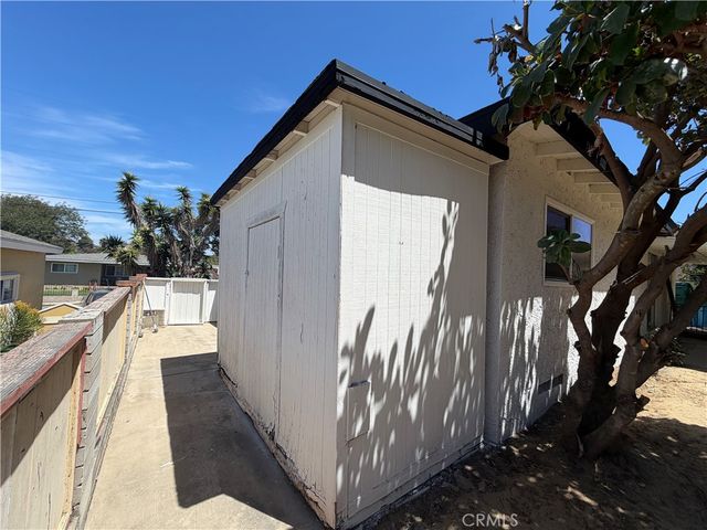 2204 Calle Tortuosa, San Diego, CA 92139